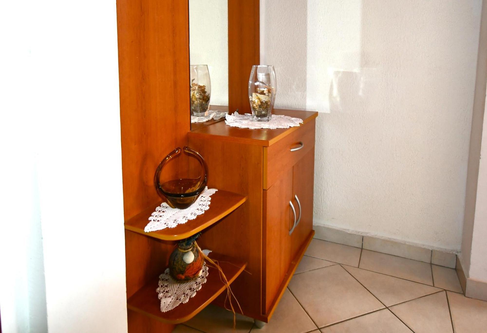 Lopar 239 Hotel Bagian luar foto
